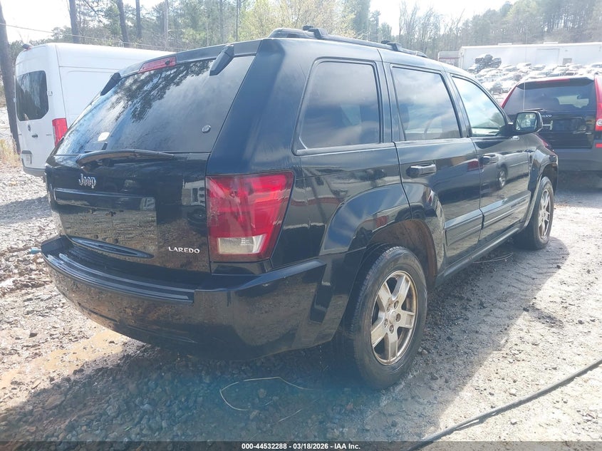 2005 Jeep Grand Cherokee Laredo