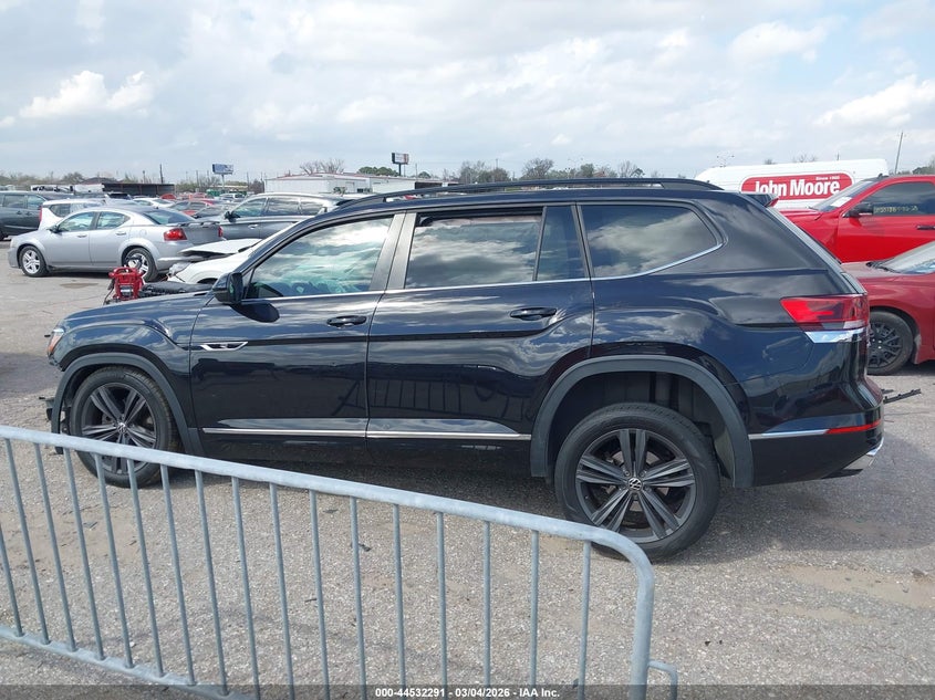 2021 Volkswagen Atlas 3.6L V6 Se W/Technology R-Line VIN: 1V2PR2CA8MC523421 Lot: 44532291
