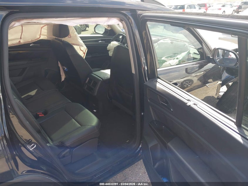 2021 Volkswagen Atlas 3.6L V6 Se W/Technology R-Line VIN: 1V2PR2CA8MC523421 Lot: 44532291