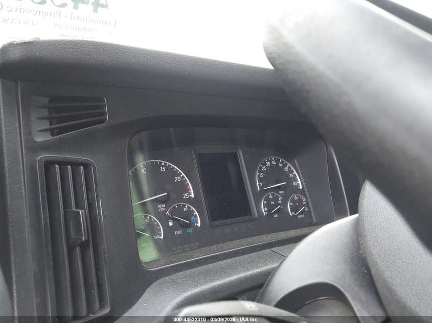 2023 FREIGHTLINER NEW CASCADIA 126 auction photo 6