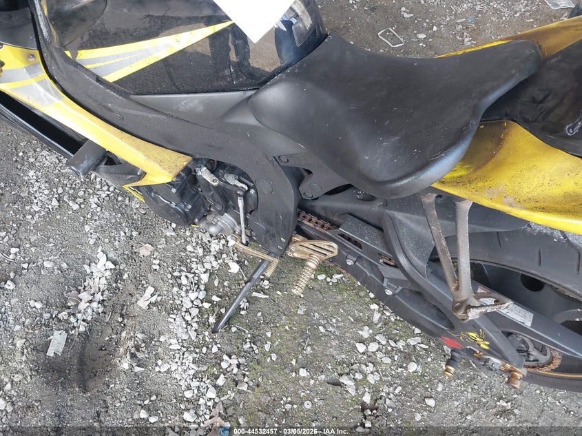 2006 Suzuki Gsx-R750 K6 VIN: JS1GR7KA662108097 Lot: 44532457