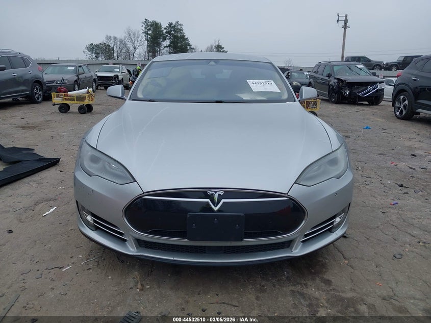 2015 Tesla Model S 70D/85D/P85D VIN: 5YJSA1H21FFP69361 Lot: 44532510