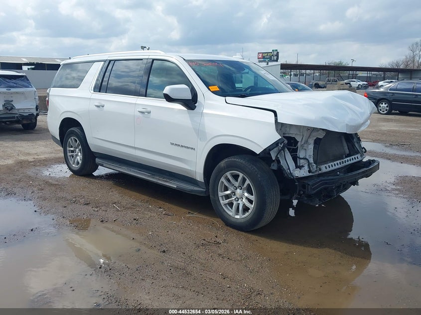 2023 Chevrolet Suburban 2Wd Lt