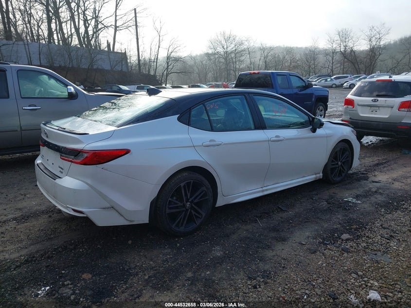 2025 Toyota Camry Xse