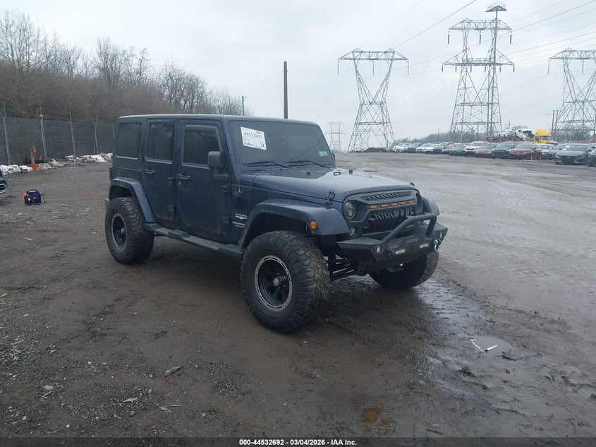 2013 Jeep Wrangler Unlimited Sahara
