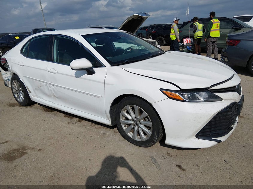 2020 Toyota Camry Le
