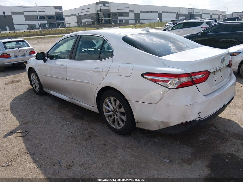 2020 Toyota Camry Le