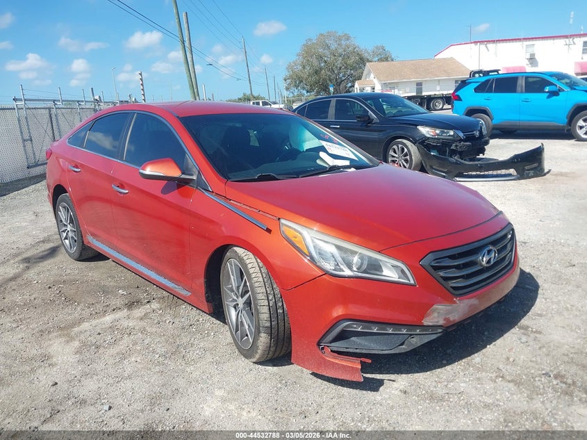 5NPE34AB6FH116898 HYUNDAI SONATA Photo 1