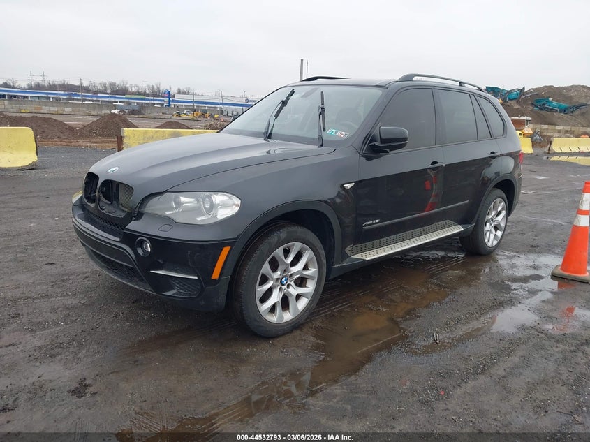 2012 BMW X5 xDrive35I/xDrive35I Premium/xDrive35I Sport Activity