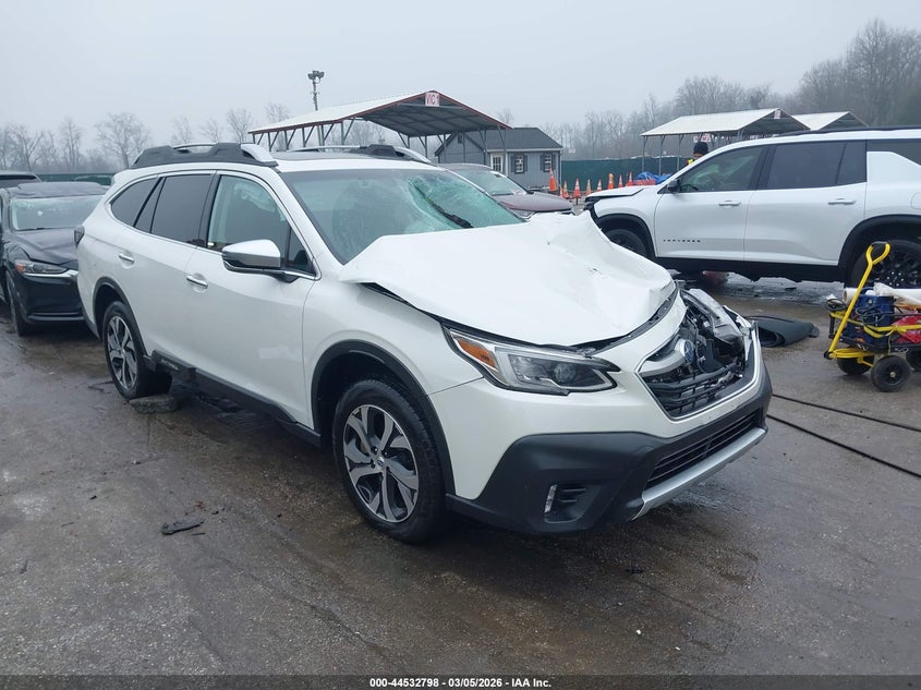 2022 Subaru Outback Touring Xt