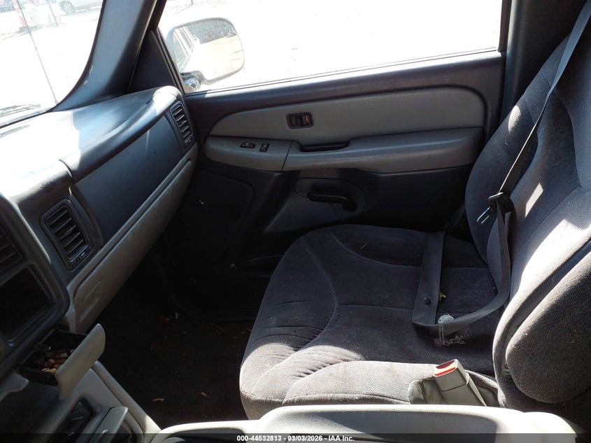 2002 GMC YUKON SPORT UTILITY VEHICLE 5.3L V-8 285HP