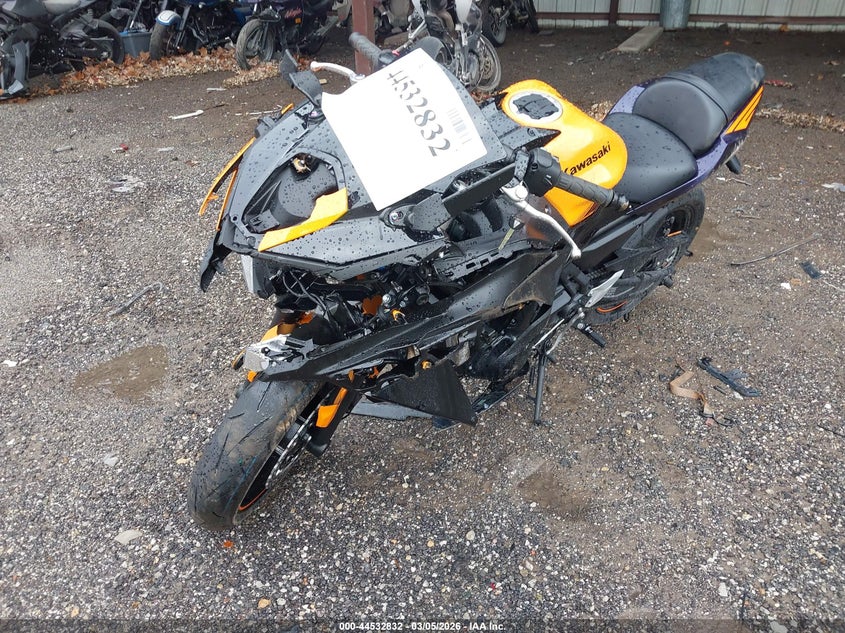 2025 Kawasaki Ex650 P