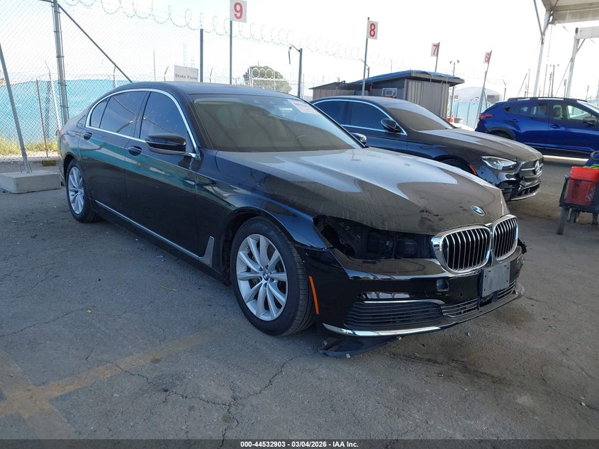 2019 BMW 740I