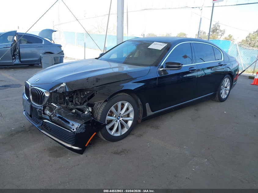 2019 BMW 740I