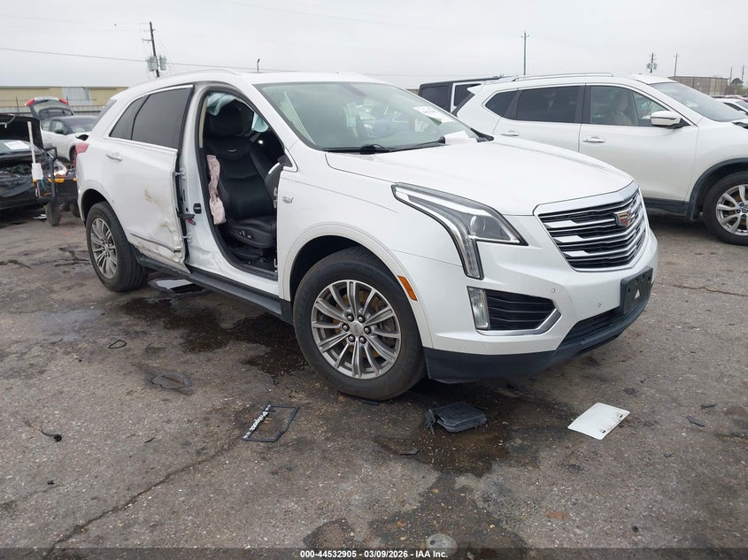 2017 CADILLAC XT5 LUXURY