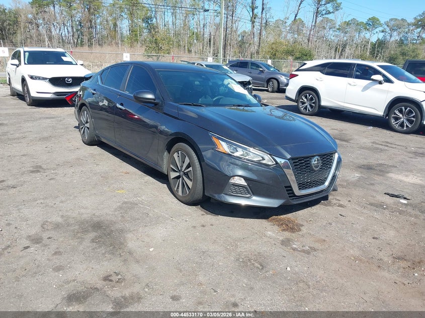 2022 Nissan Altima Sv Fwd