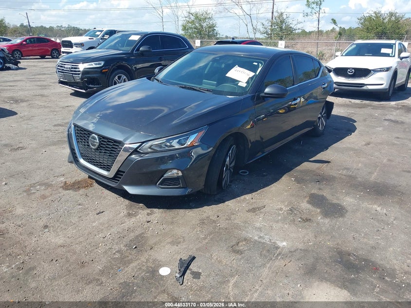 2022 Nissan Altima Sv Fwd