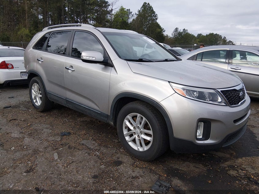 2015 KIA SORENTO LX