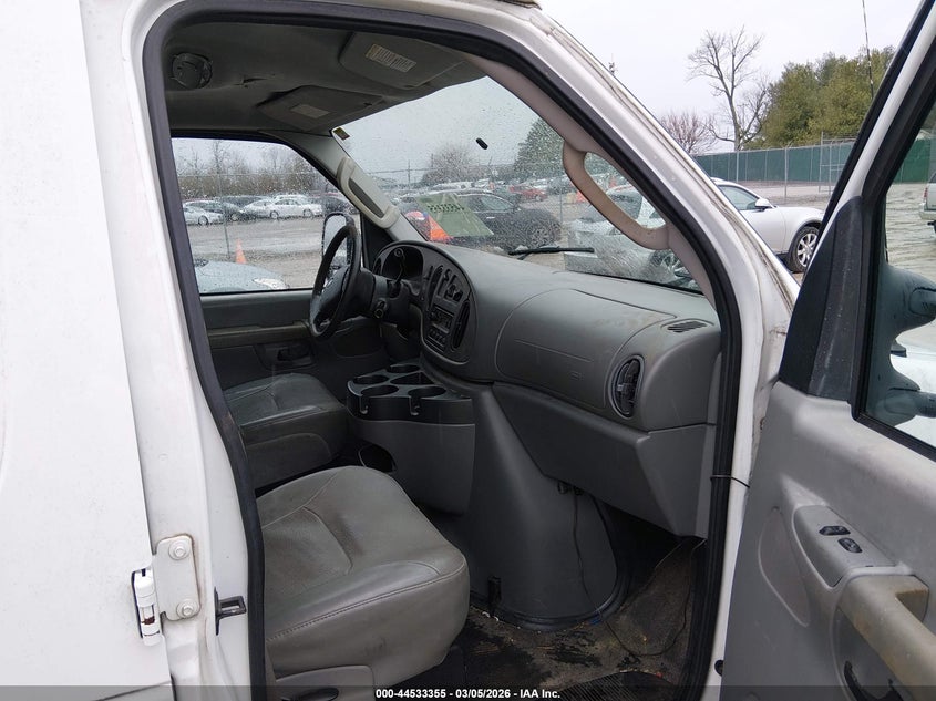 2006 Ford E-250 Commercial/Recreational