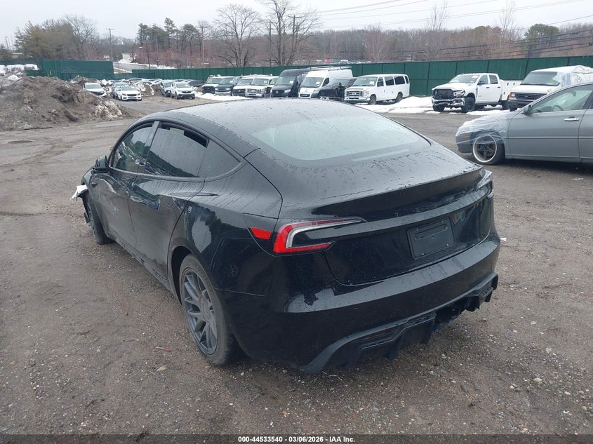 2026 Tesla Model 3 Premium Rear-Wheel Drive/Standard Rear-Wheel Drive