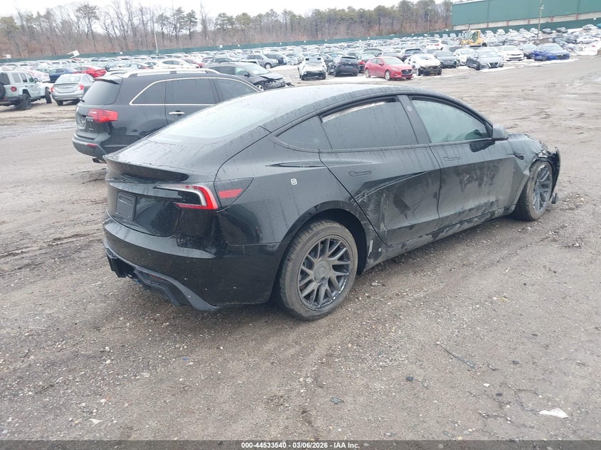 2026 Tesla Model 3 Premium Rear-Wheel Drive/Standard Rear-Wheel Drive