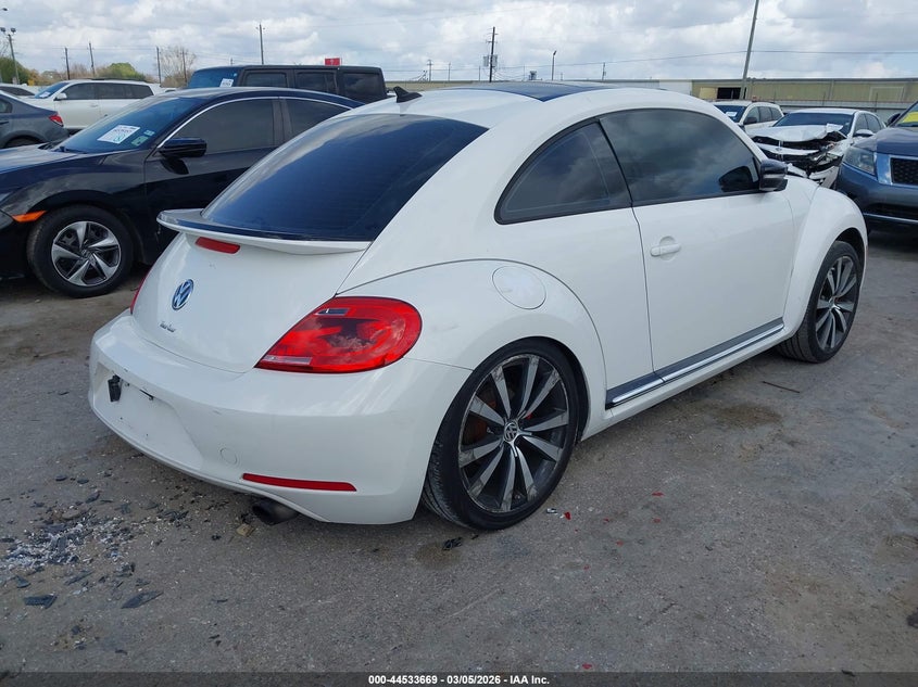 2012 Volkswagen Beetle 2.0T Turbo