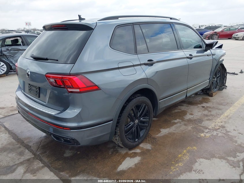 2022 Volkswagen Tiguan 2.0T Se R-Line Black