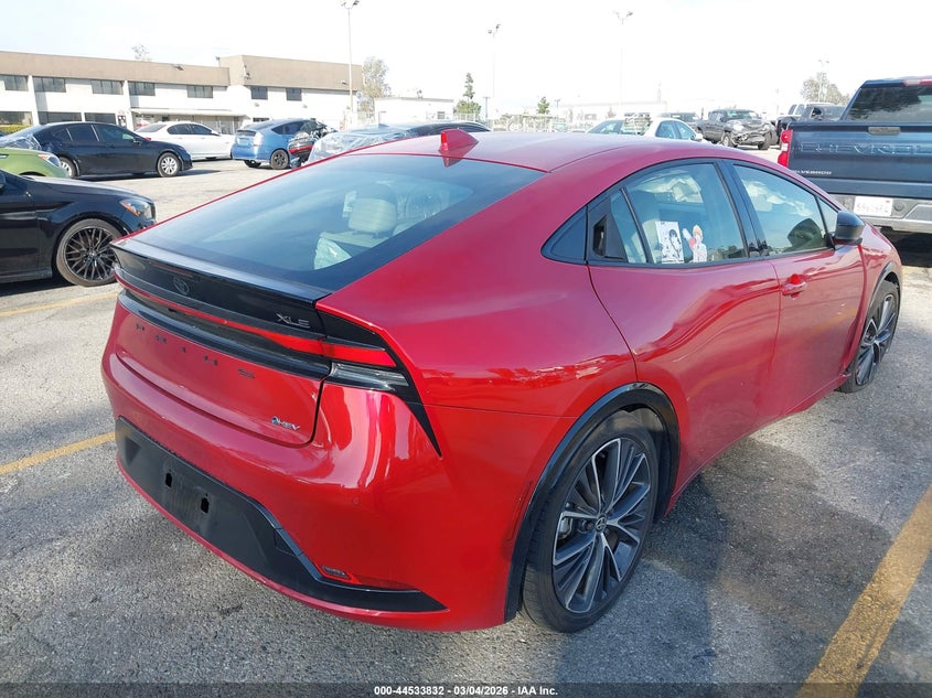 2023 Toyota Prius Xle