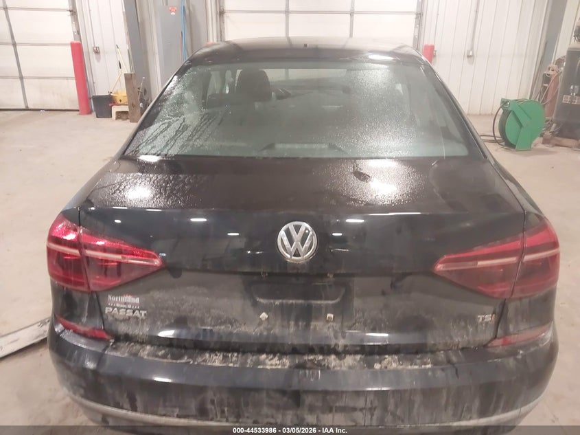 2018 Volkswagen Passat 2.0T R-Line/2.0T S VIN: 1VWAA7A37JC011349 Lot: 44533986