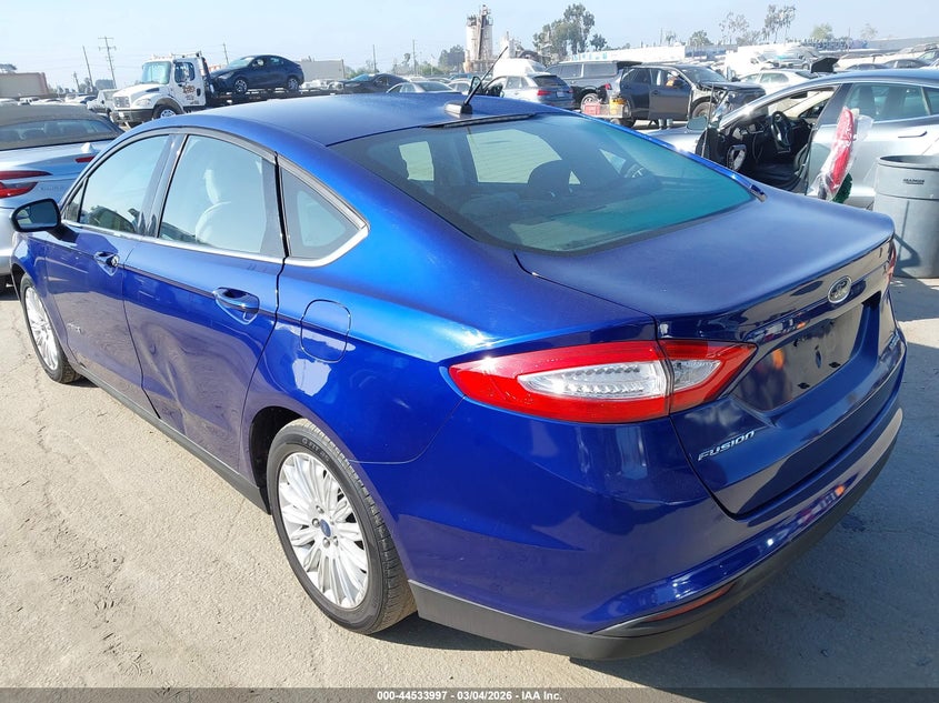 2016 Ford Fusion Hybrid S