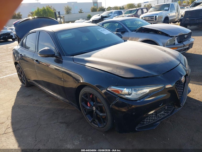 2019 ALFA ROMEO GIULIA RWD
