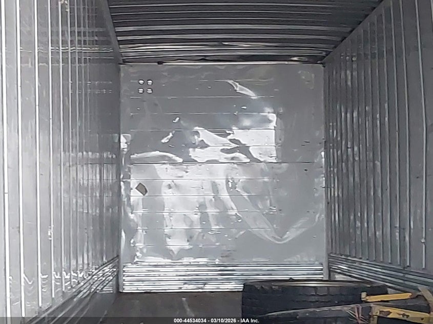 2024 UTILITY TRAILER MFG 53' SEMI TRAILER auction photo 5