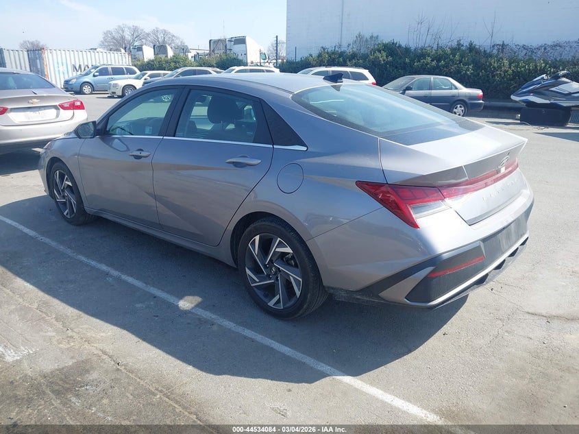 2025 Hyundai Elantra Sel Convenience