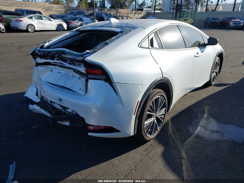 2025 Toyota Prius Xle