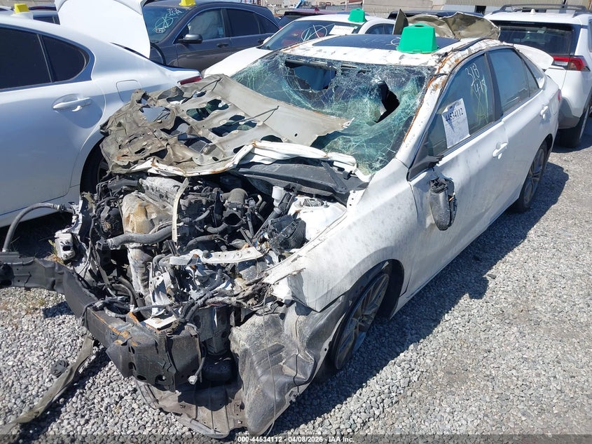 2016 Toyota Camry Se