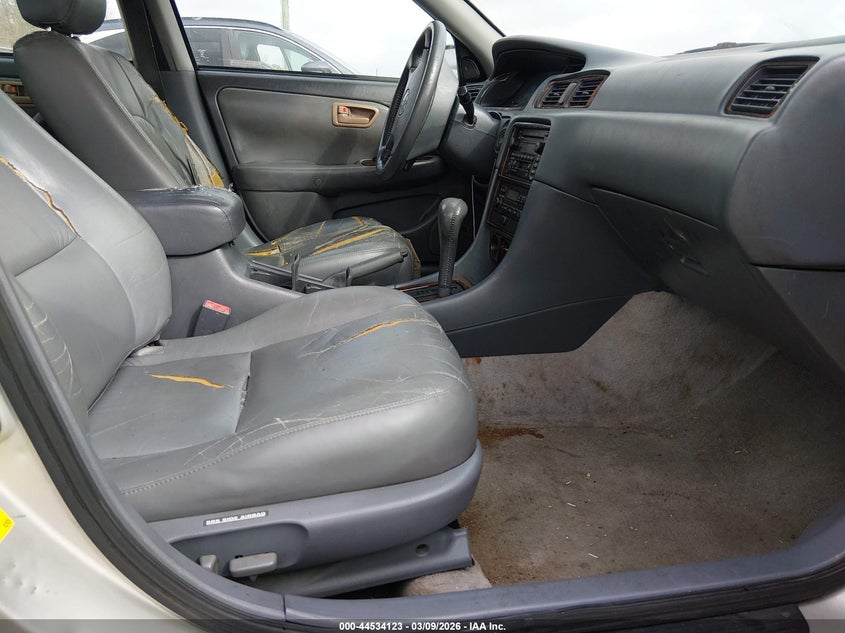 2000 Toyota Camry Xle V6