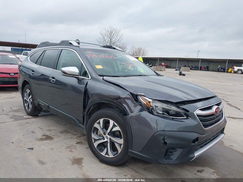 2021 Subaru Outback Touring Xt