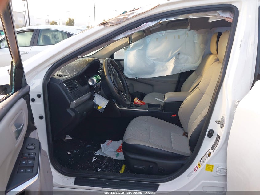 2016 Toyota Camry Se