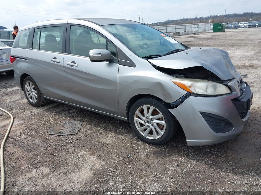 2013 Mazda Mazda5 Sport