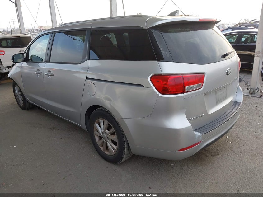 2015 Kia Sedona Lx