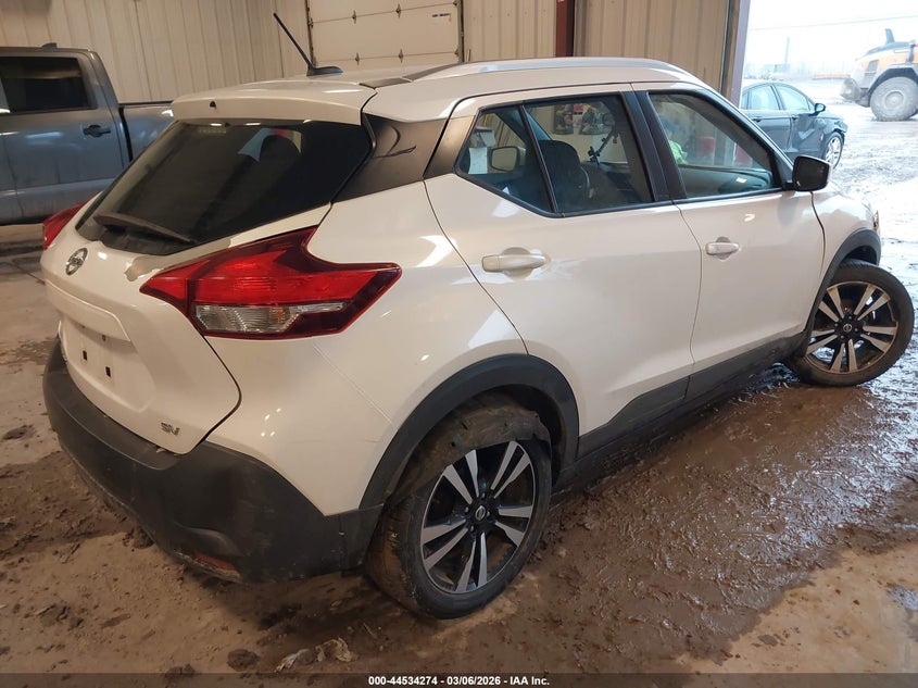 2018 Nissan Kicks Sv