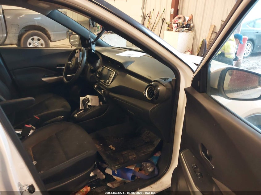 2018 Nissan Kicks Sv