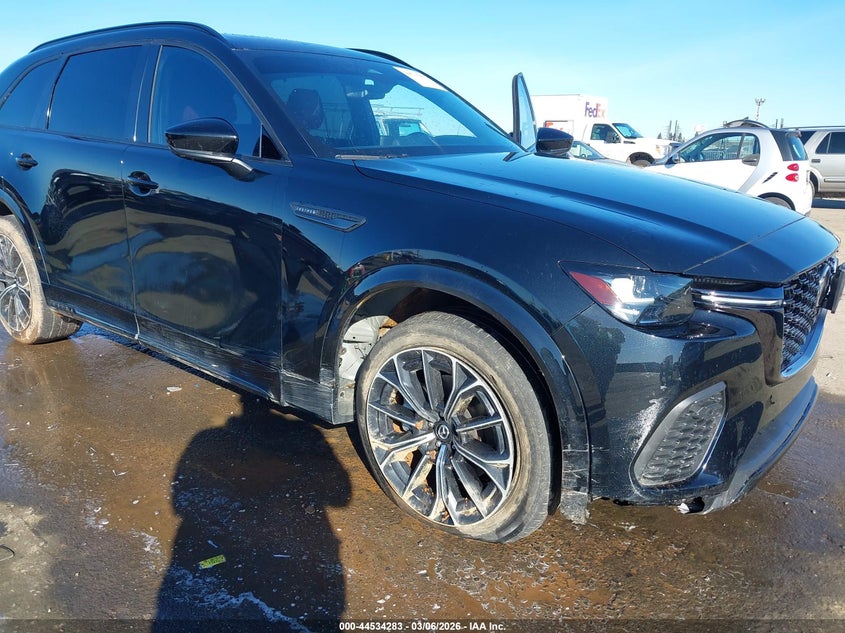 2025 Mazda Cx-70 3.3 Turbo S Premium VIN: JM3KJDHC2S1107857 Lot: 44534283