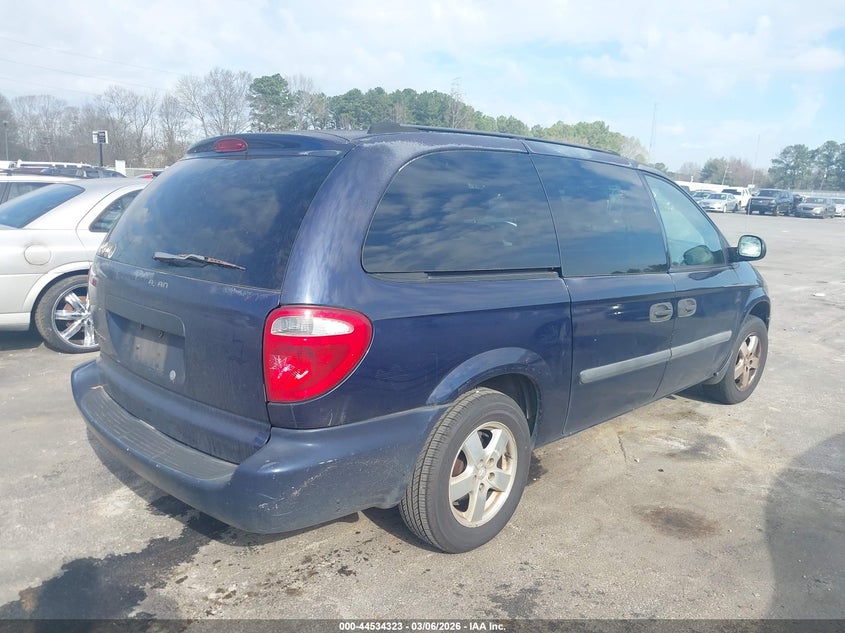 2005 Dodge Grand Caravan Se