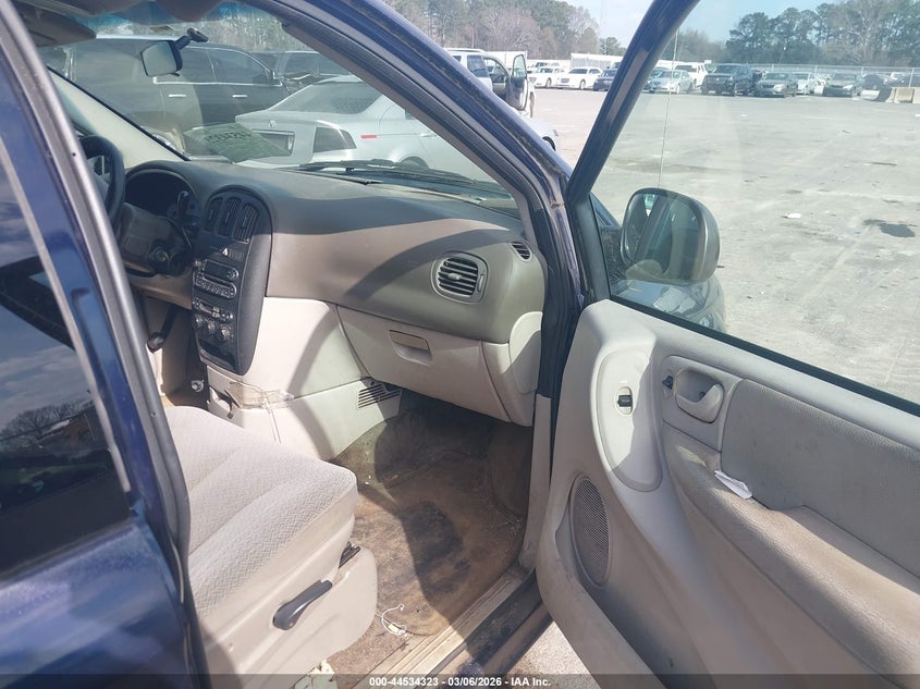 2005 Dodge Grand Caravan Se