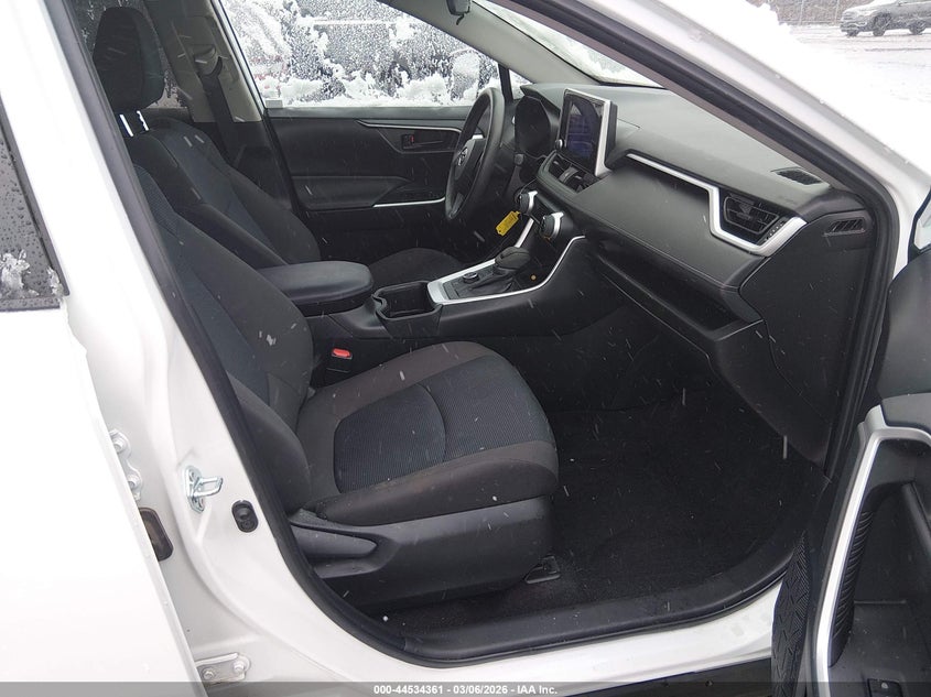 VIN 2T3MWRFV5RW190362 2024 TOYOTA RAV4 HYBRID LE