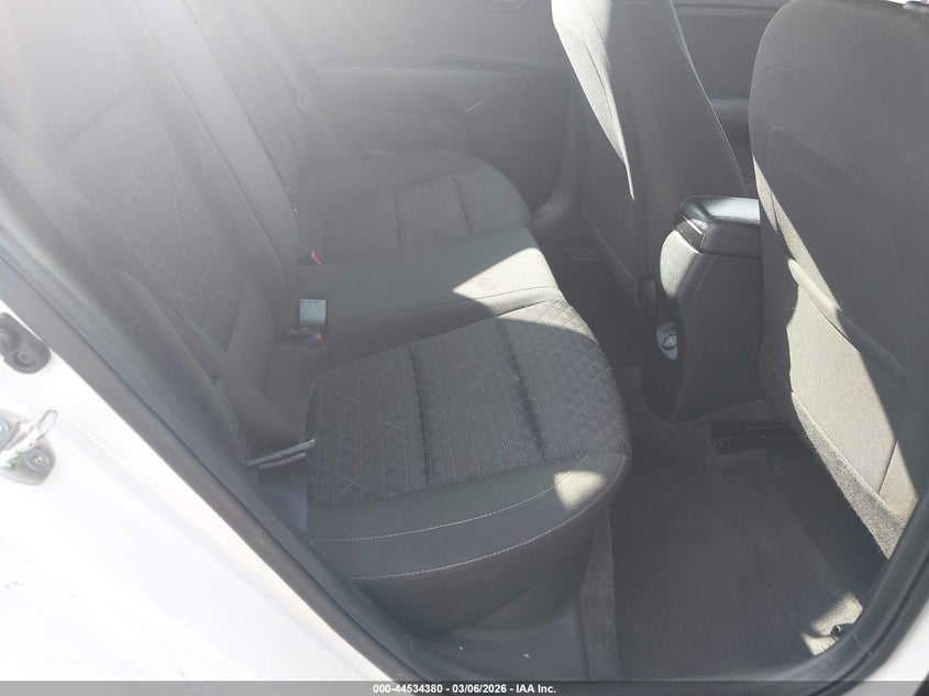 2023 KIA RIO auction photo 8