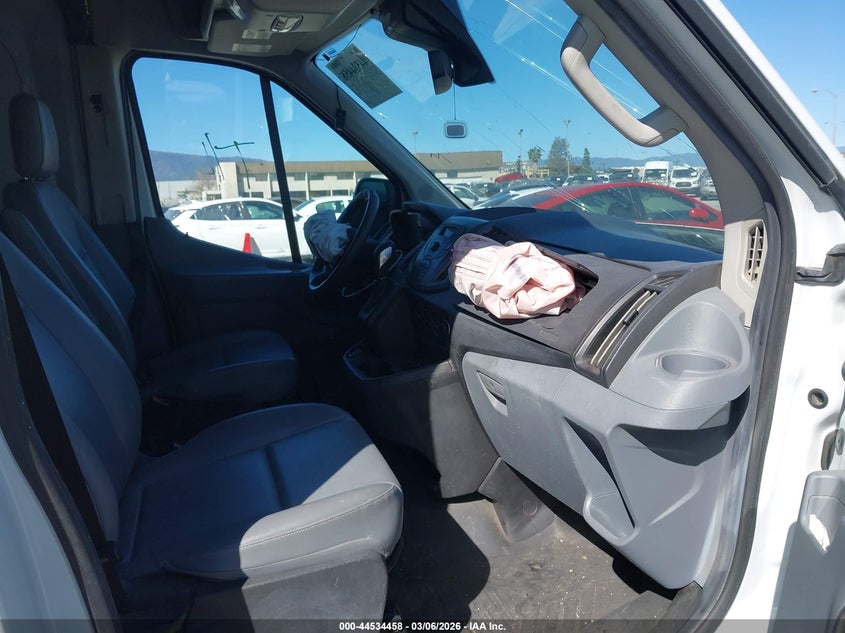 2018 Ford Transit-250