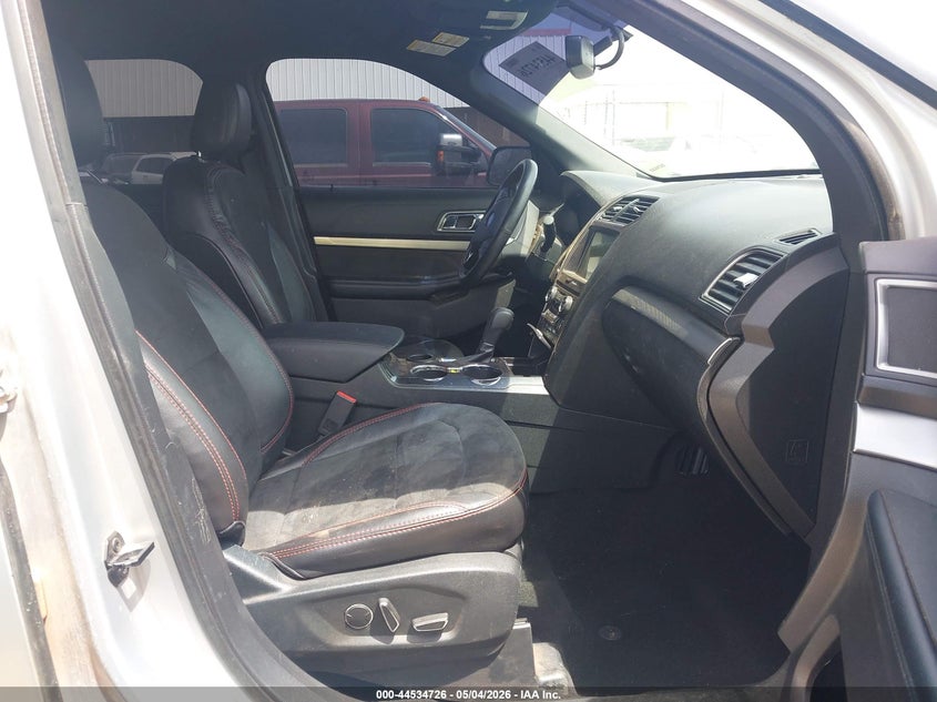 2018 FORD EXPLORER auction photo 5