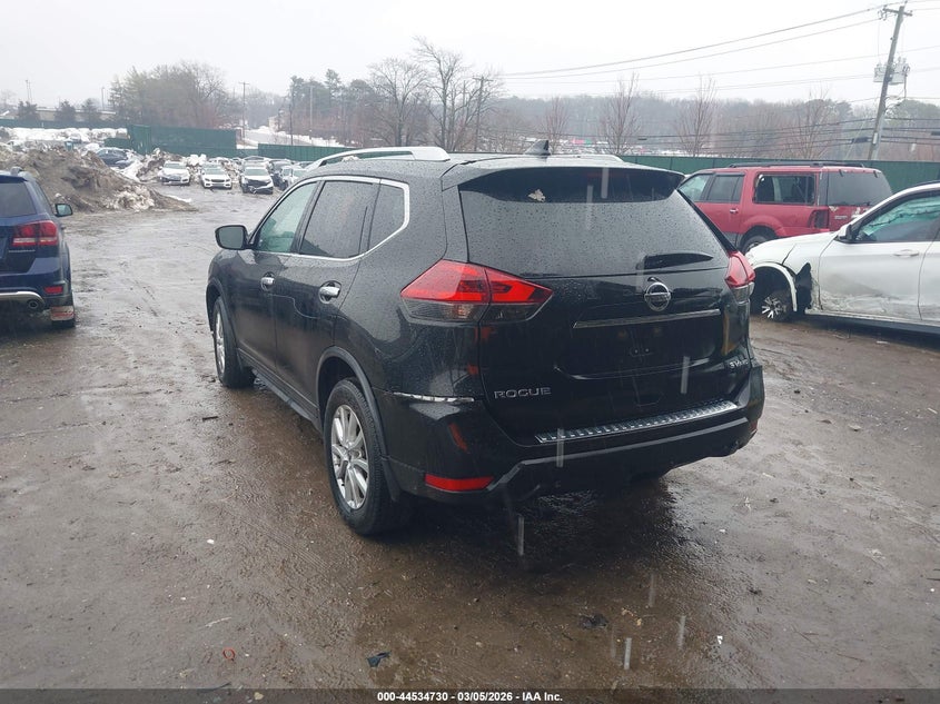2018 Nissan Rogue Sv